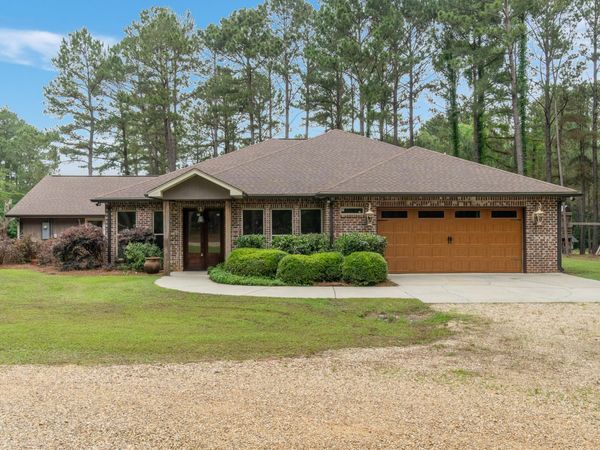 16 Victory Ranch Rd., Petal, MS 39465