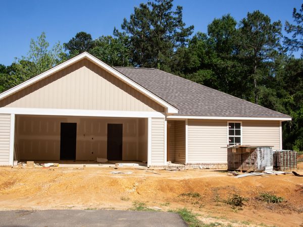 16 Adeline Ct., Sumrall, MS 39482