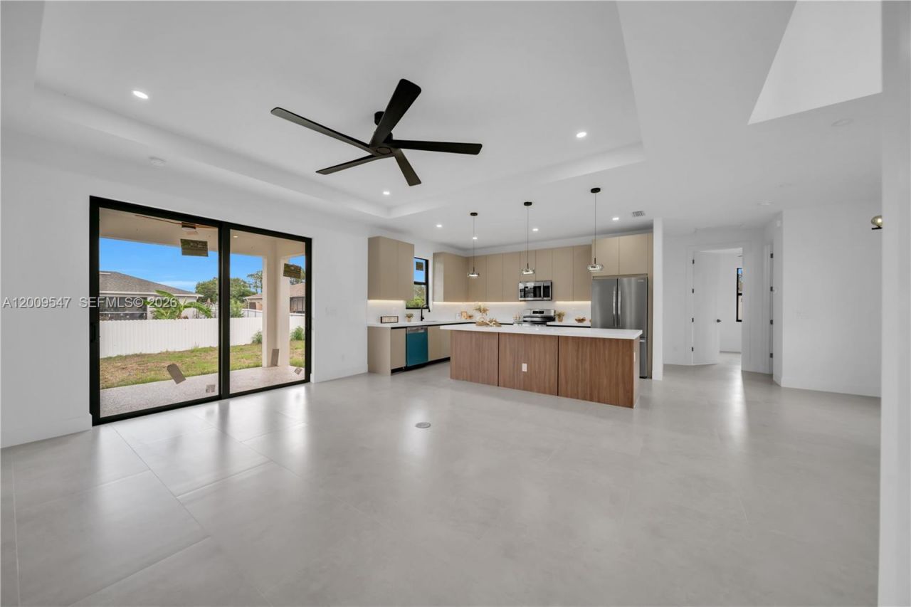 2606 40th St SW , Lehigh Acres, FL 33976 Photo