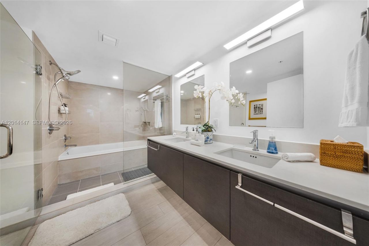 6620 Indian Creek Dr, Unit 613, Miami Beach, FL 33141 Photo