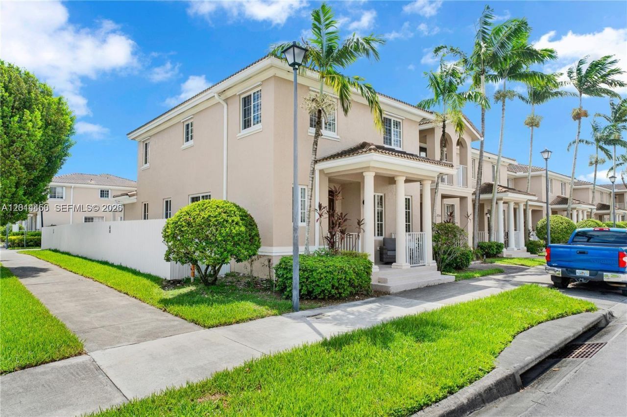 27345 SW 142nd Ave , Unit 27345, Homestead, FL 33032 Photo