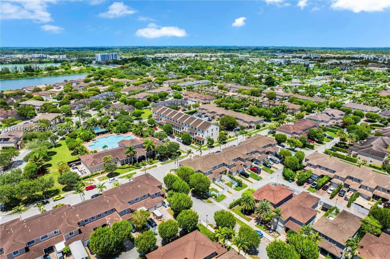 27345 SW 142nd Ave , Unit 27345, Homestead, FL 33032 Photo