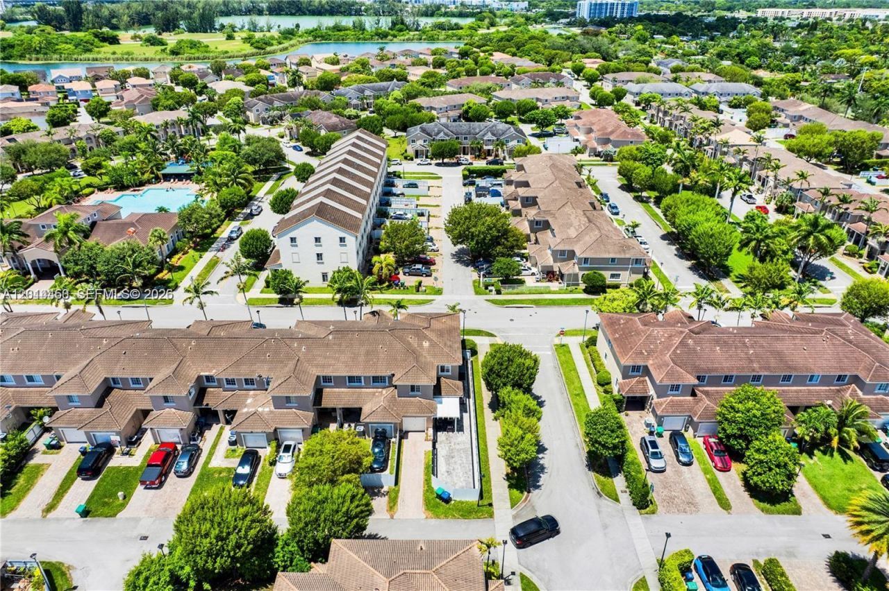 27345 SW 142nd Ave , Unit 27345, Homestead, FL 33032 Photo