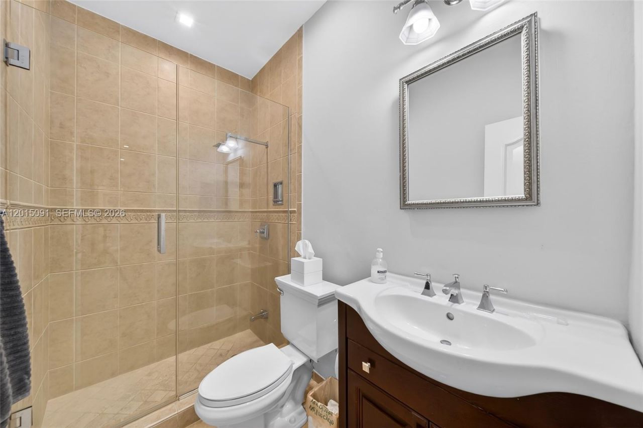 6650 SW 112th St , Pinecrest, FL 33156 Photo