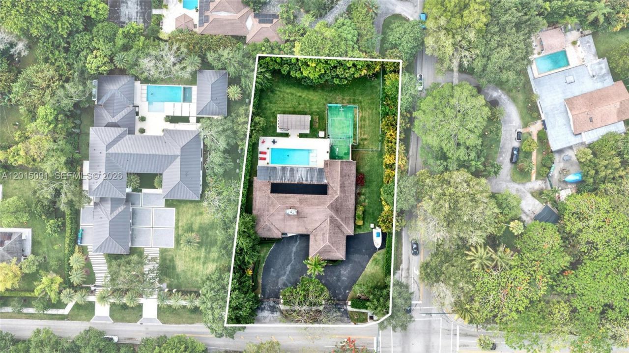 6650 SW 112th St , Pinecrest, FL 33156 Photo