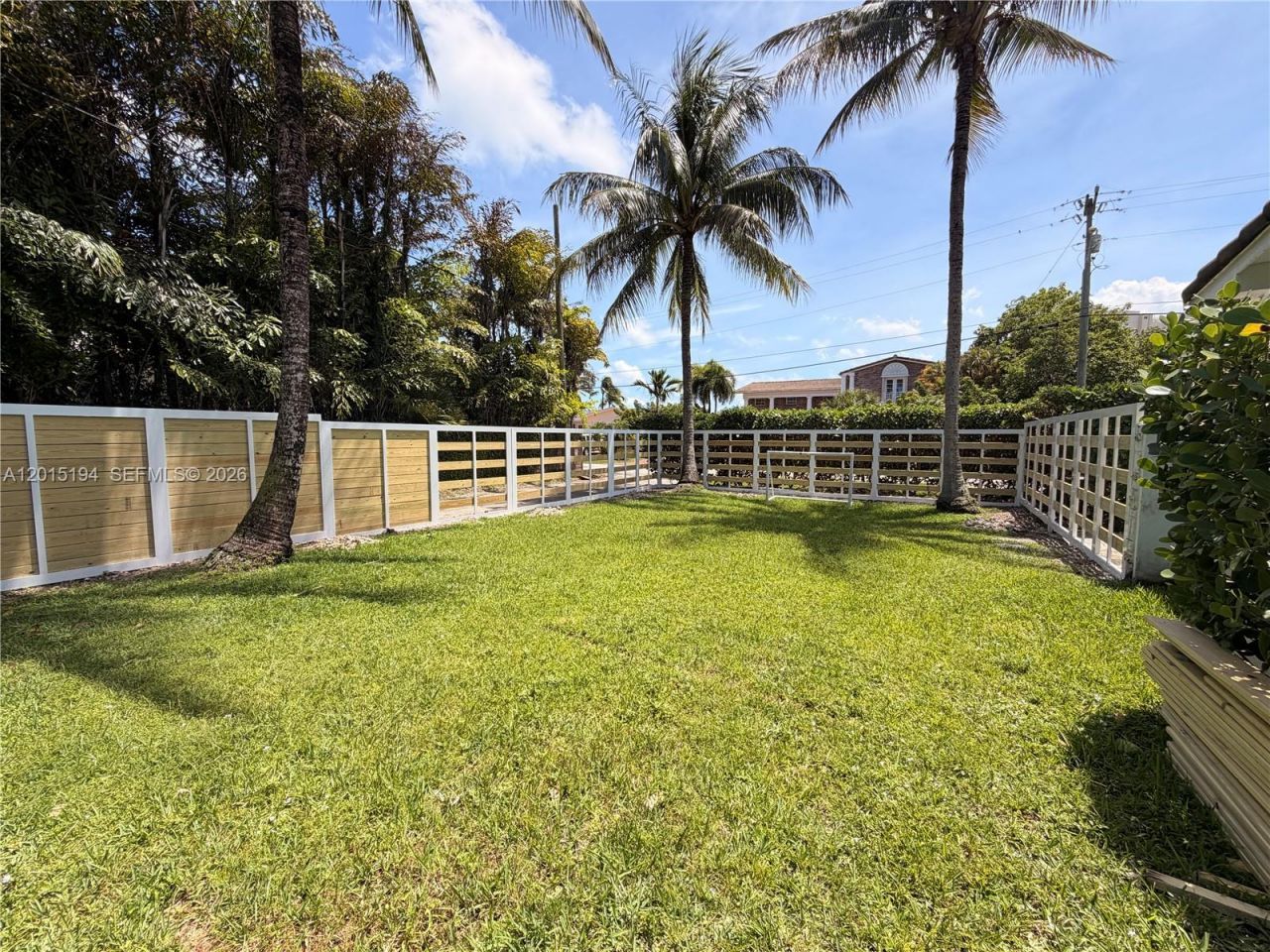 11445 N Bayshore Dr , North Miami, FL 33181 Photo