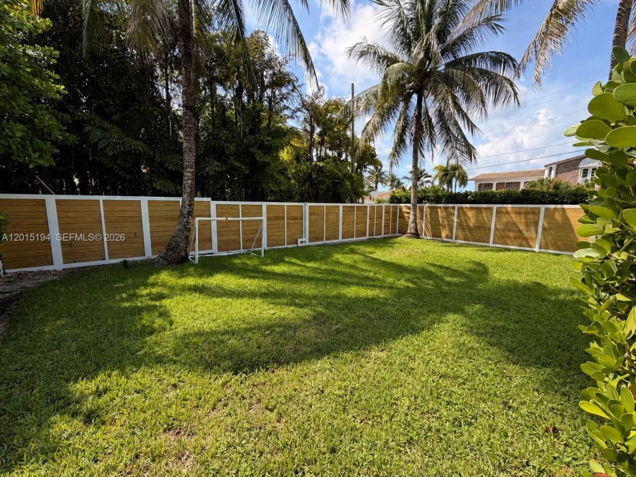 11445 N Bayshore Dr, North Miami, FL 33181 Photo