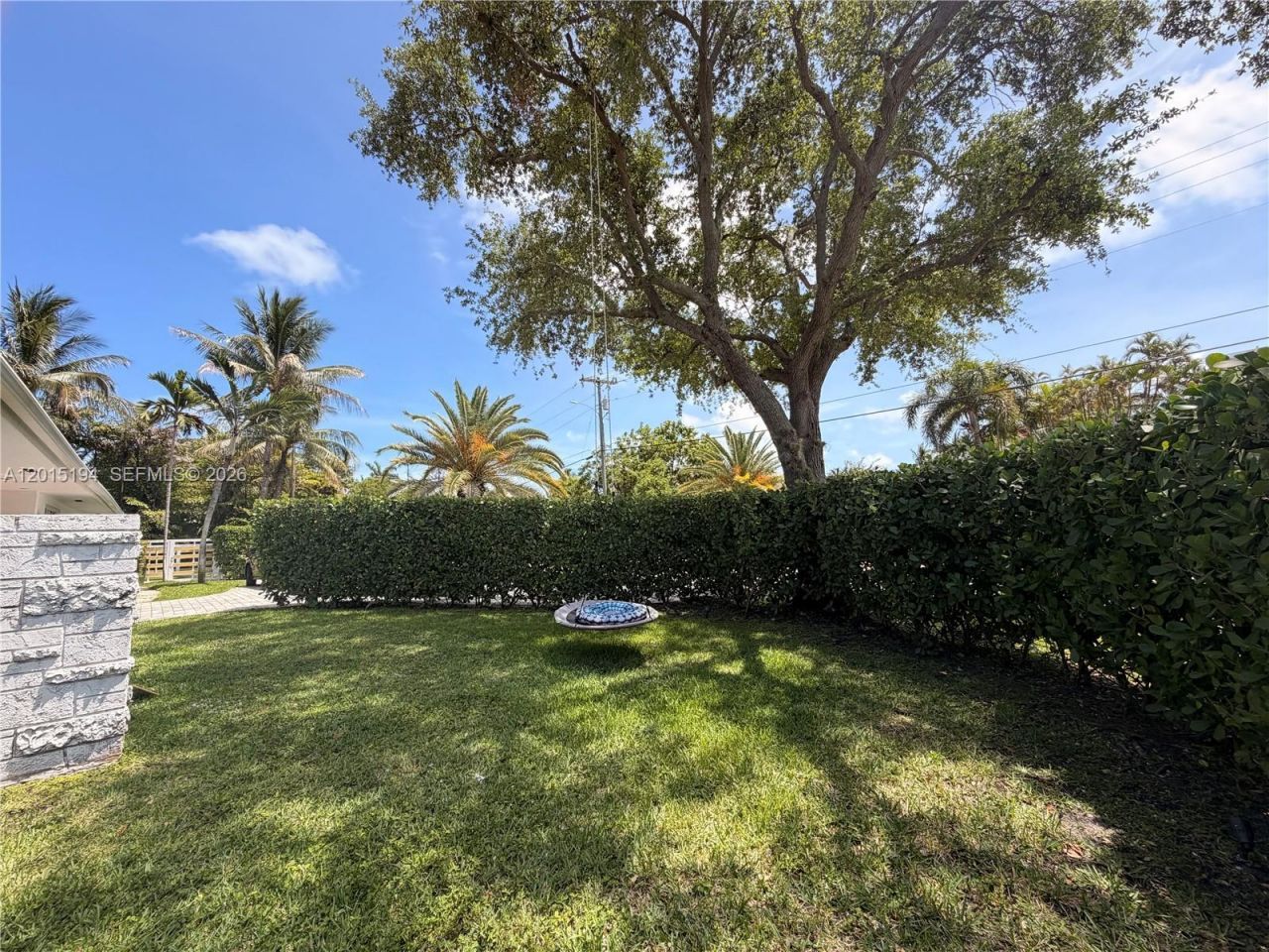 11445 N Bayshore Dr, North Miami, FL 33181 Photo