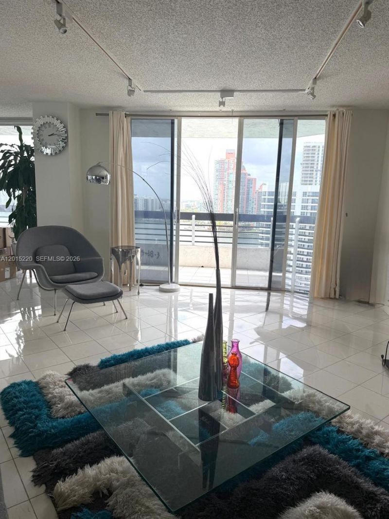 19101 NE 36th Ct , Unit 1801, Aventura, FL 33180 Photo