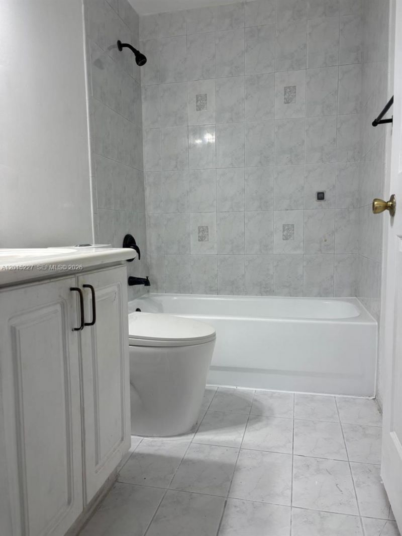 11479 NW 60th Ter #373, Doral, FL 33178 Photo