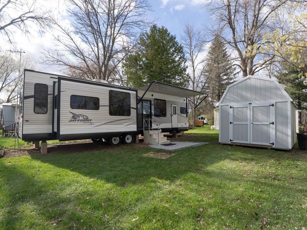 32741 N Lakes Trail, Unit # 5D, Lindstrom, MN 55045