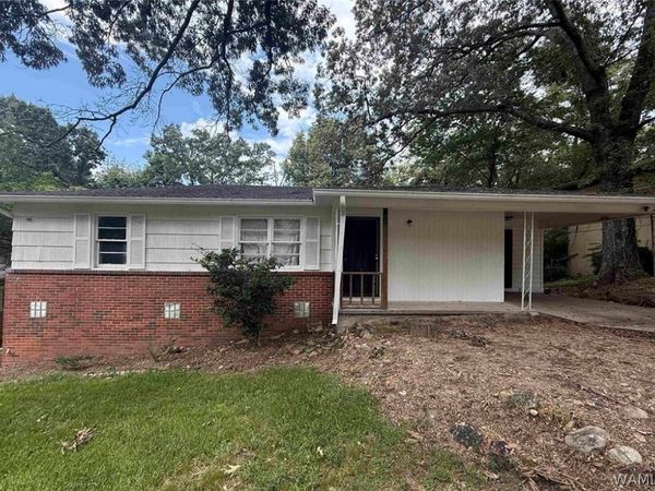 1360 5th Place NW, Centerpoint, AL 35215