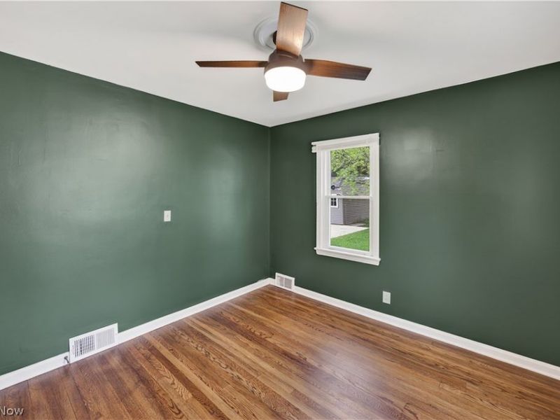 4186 Lambert Road, South Euclid, OH 44121 Photo 17