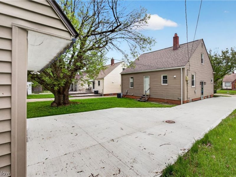4186 Lambert Road, South Euclid, OH 44121 Photo 36