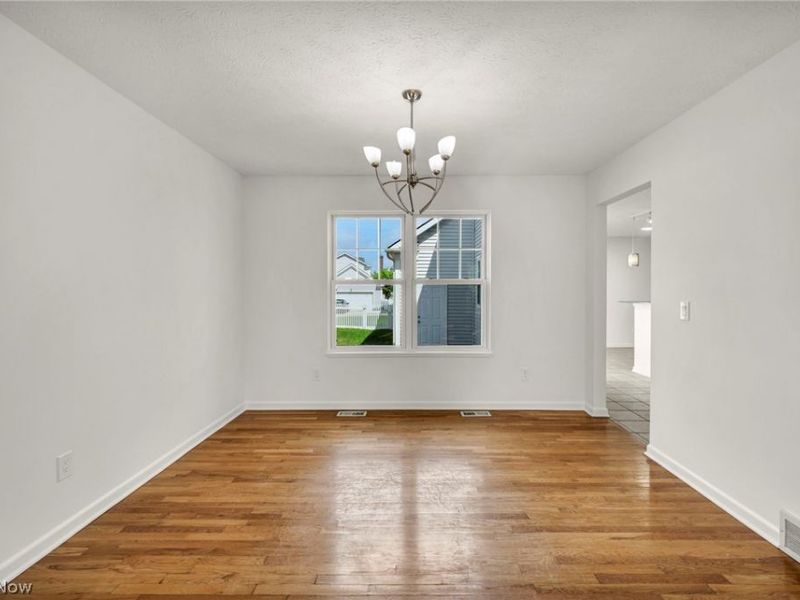9747 Gates Avenue, Cleveland, OH 44105 Photo 10