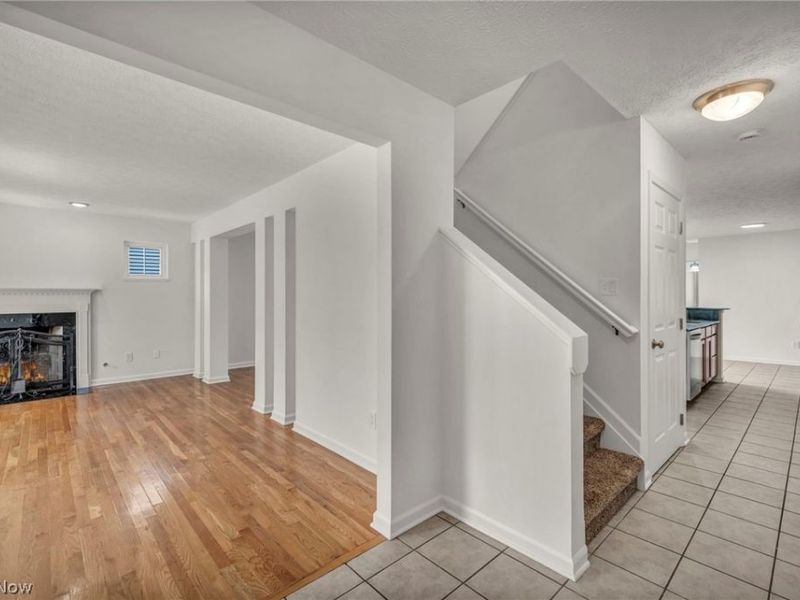 9747 Gates Avenue, Cleveland, OH 44105 Photo 5