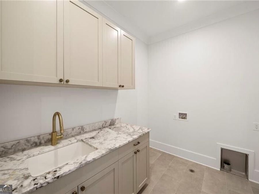 Property Image 58