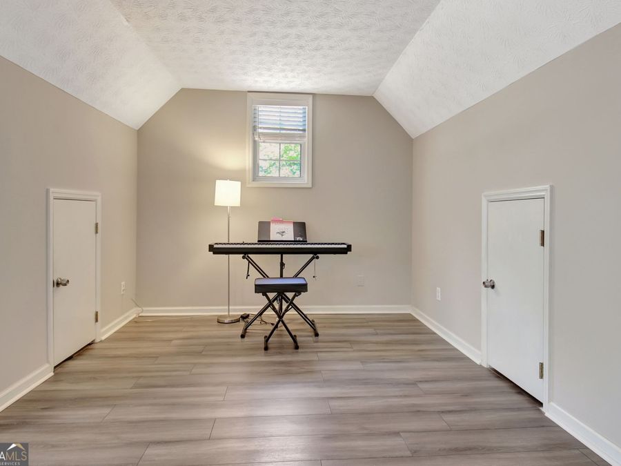 Property Image 73