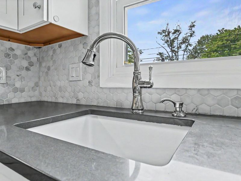 2799 Brandon Road , Upper Arlington, OH 43221 Photo 18