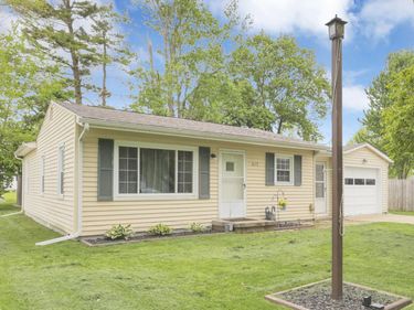 517 Lower Green Valley Road , Mount Vernon, OH 43050