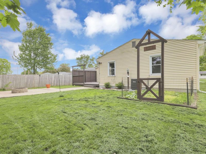 517 Lower Green Valley Road , Mount Vernon, OH 43050 Photo 28