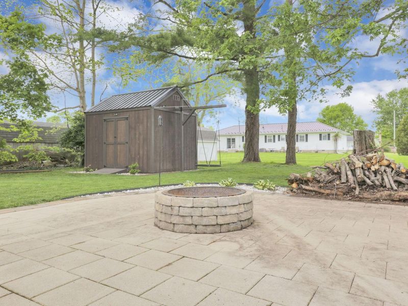 517 Lower Green Valley Road , Mount Vernon, OH 43050 Photo 5