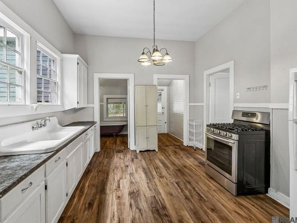 2378 Cypress St, Lutcher, LA 70071