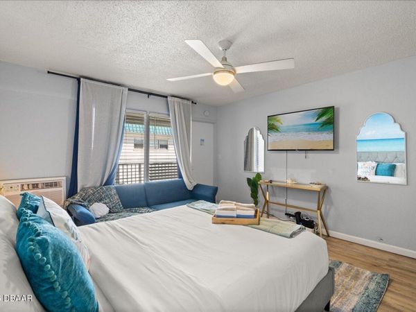 935 S Atlantic Avenue, Unit 221, Daytona Beach, FL 32118