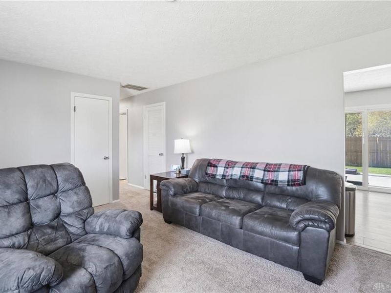 1000 Langdale Avenue, New Carlisle, OH 45344 Photo 6
