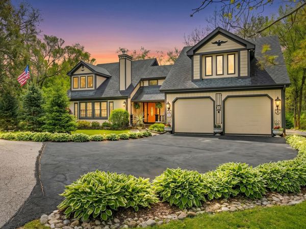 8019 Wonder View Drive , Wonder Lake, IL 60097