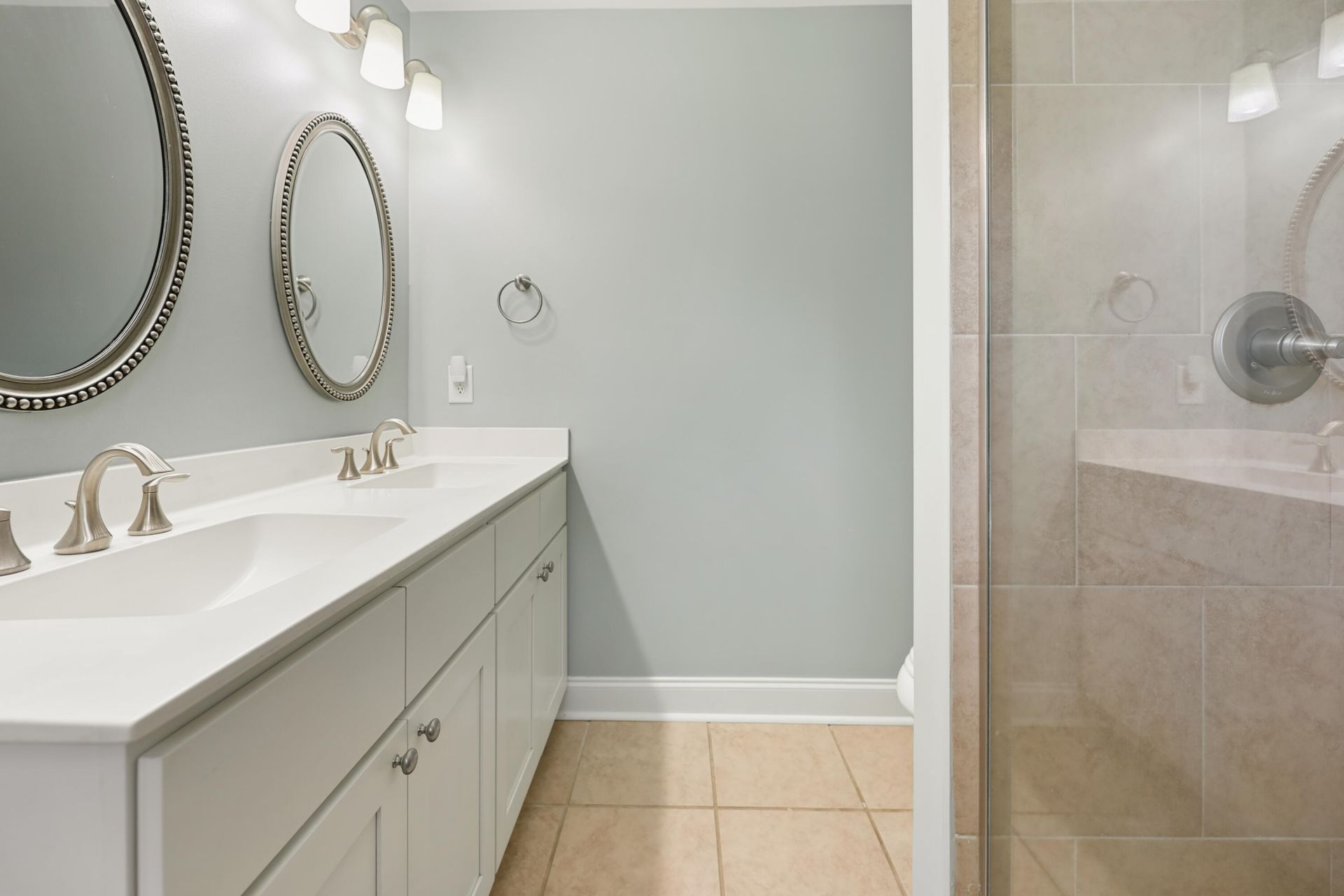 1207 Dennis Boulevard Photo 24