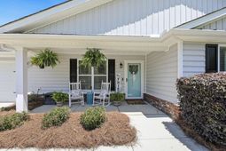 1207 Dennis Boulevard photo 4