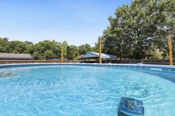 1207 Dennis Boulevard photo 4