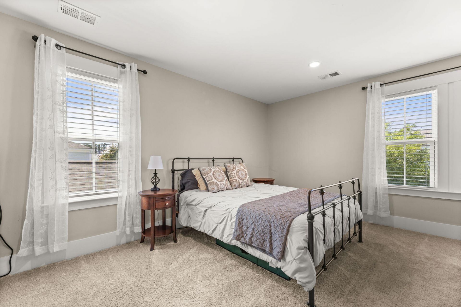 105 Fig Ivy Lane Photo 36