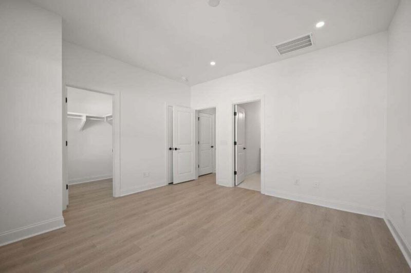 305 Livewell Court Photo 10