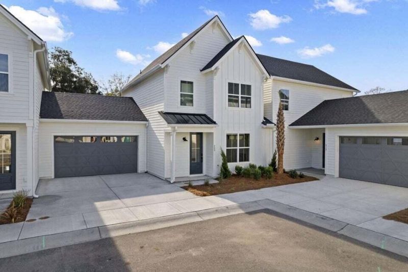 305 Livewell Court Photo 17