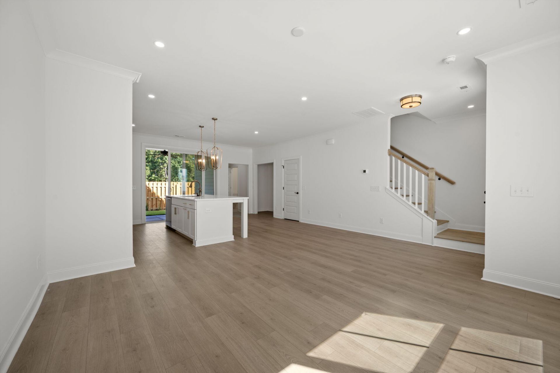 309 Livewell Court Photo 20