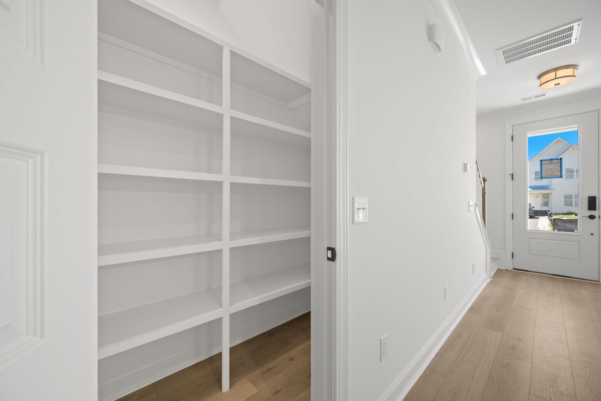 309 Livewell Court Photo 21