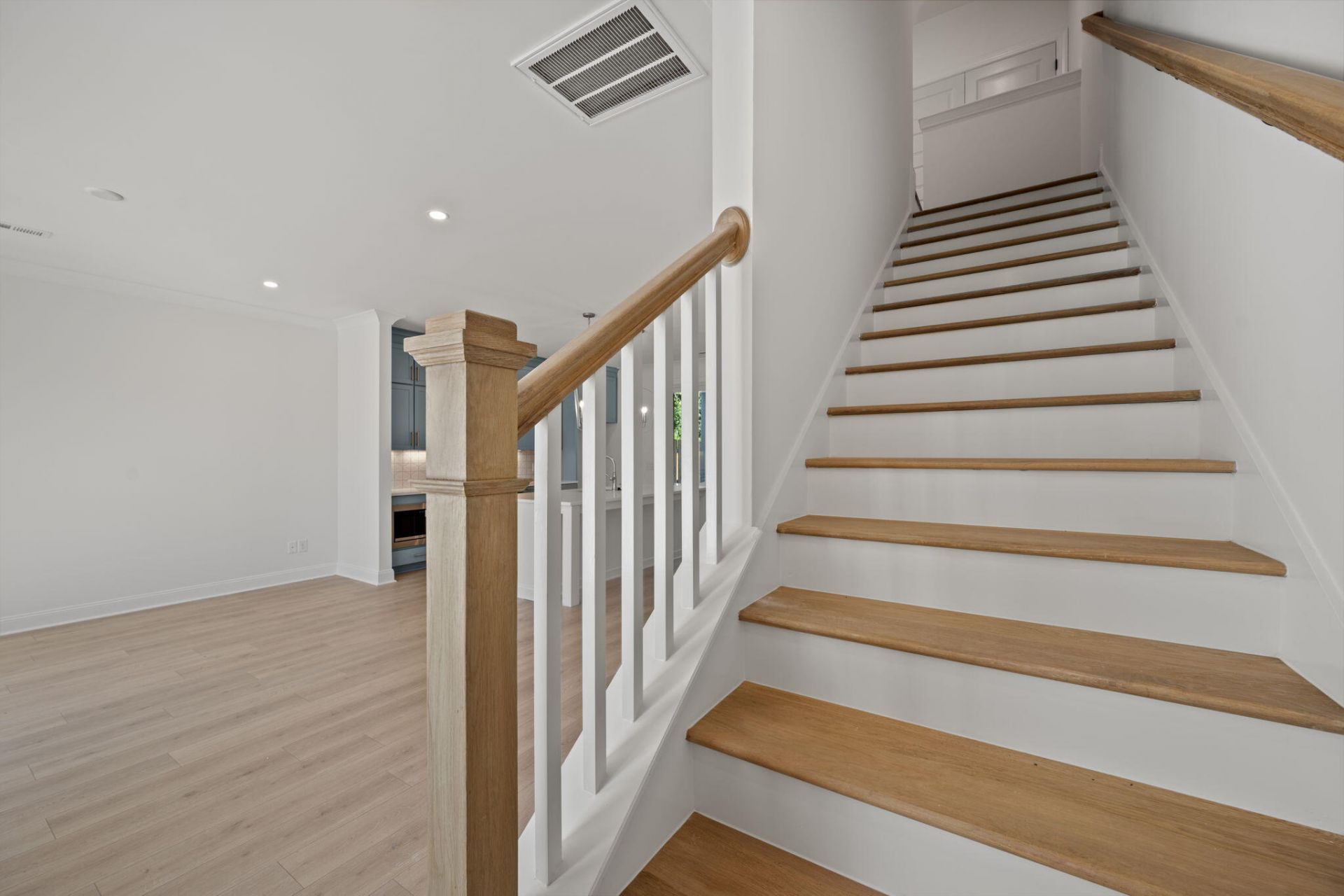 309 Livewell Court Photo 26