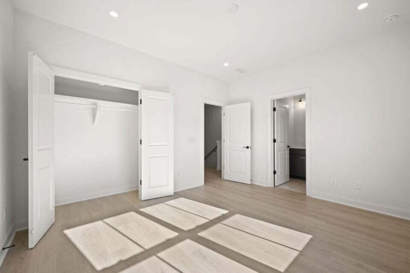 305 Livewell Court Photo 4