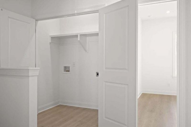 305 Livewell Court Photo 6