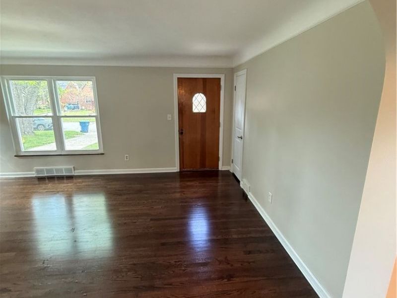 21779 Eaton Road, Fairview Park, OH 44126 Photo 5