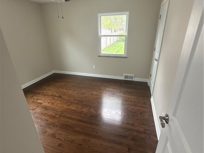 21779 Eaton Road, Fairview Park, OH 44126 Photo 8