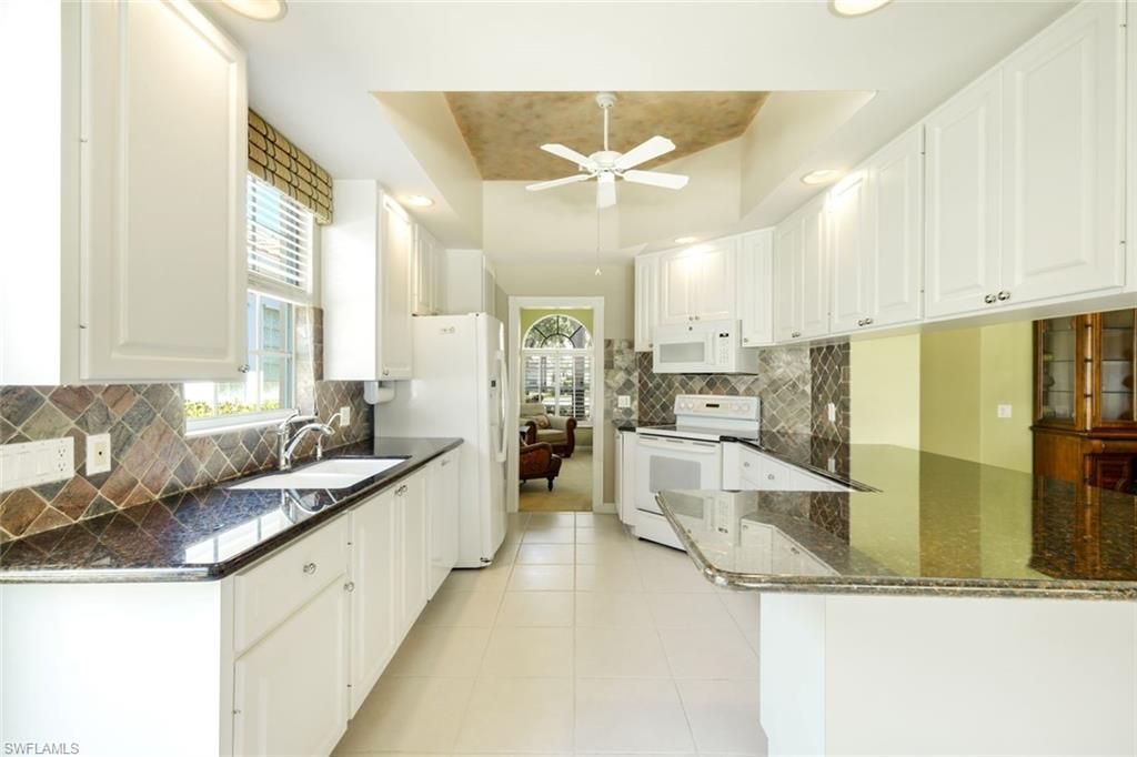 4655 Navassa Ln, Naples, FL 34119 Photo