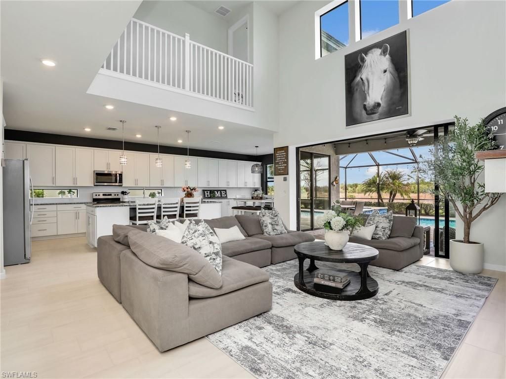 17628 Kinzie Ln, Estero, FL 33928 Photo