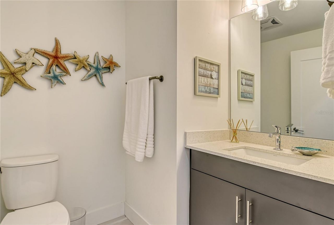 1709 N Tamiami Trail, Unit 221, Sarasota, FL 34234 Photo