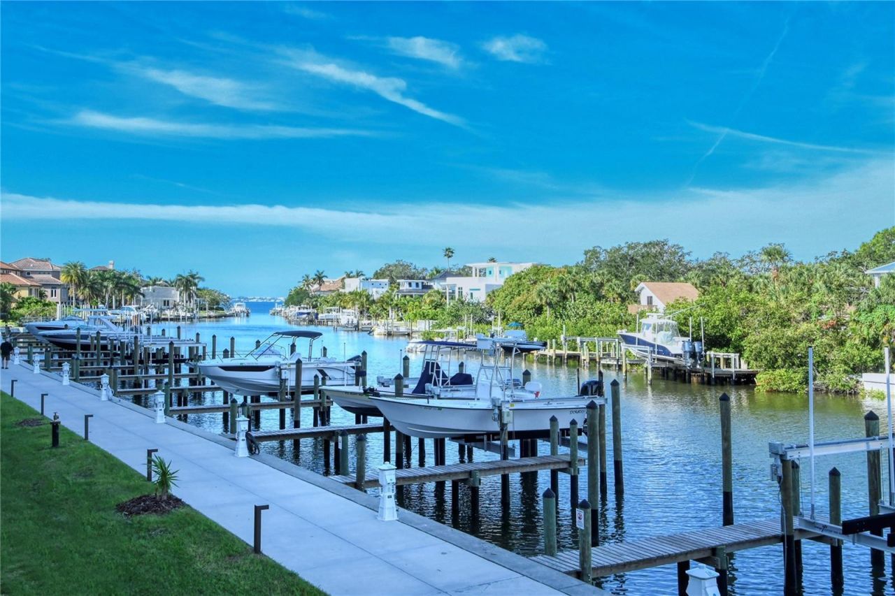 1709 N Tamiami Trail, Unit 221, Sarasota, FL 34234 Photo