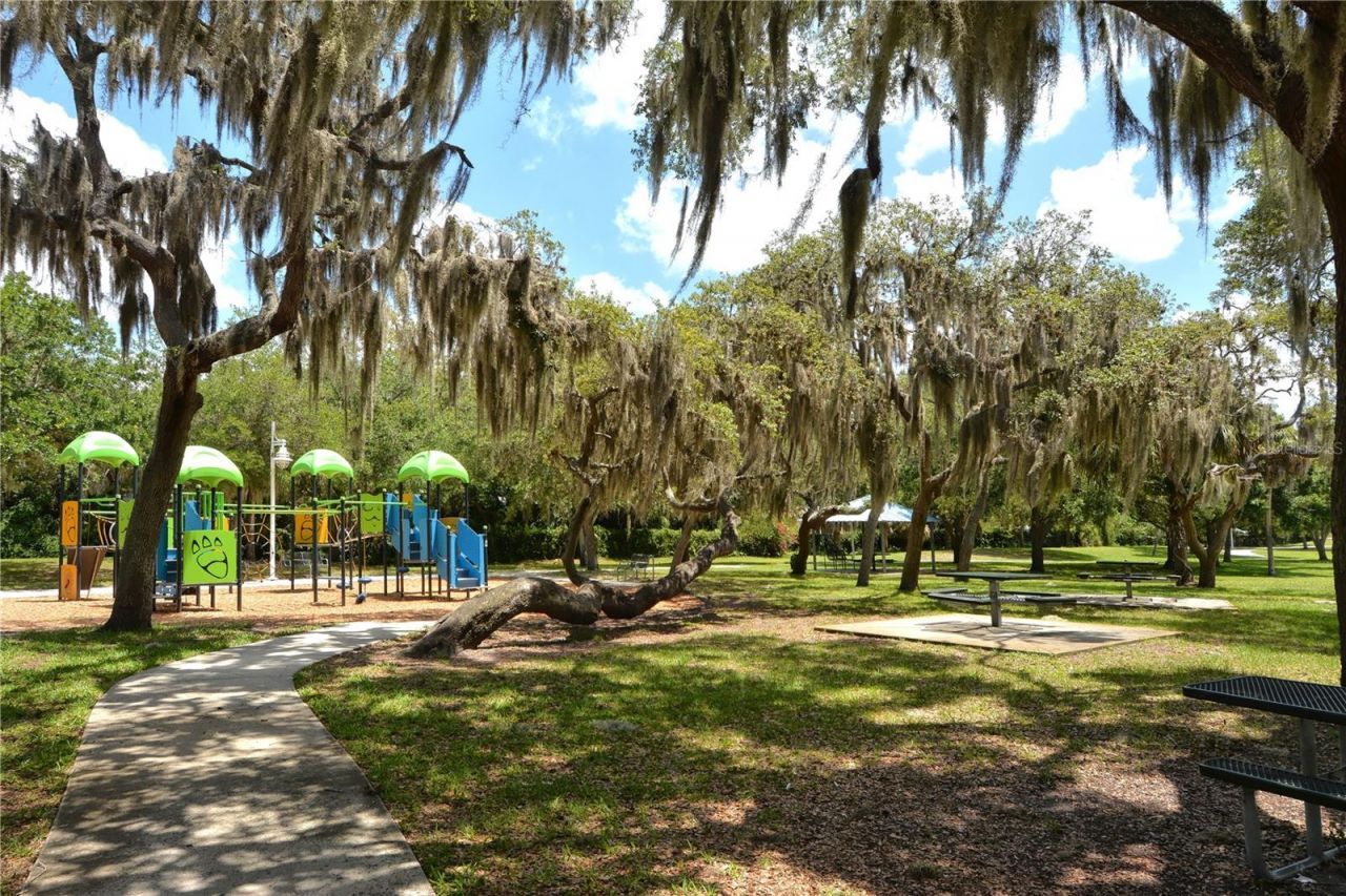 1709 N Tamiami Trail, Unit 221, Sarasota, FL 34234 Photo