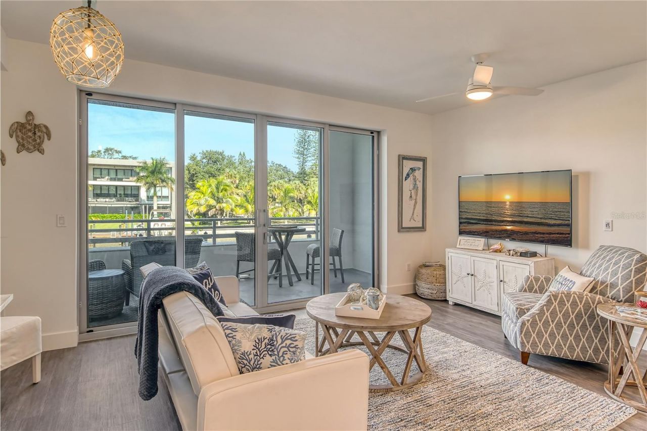 1709 N Tamiami Trail, Unit 221, Sarasota, FL 34234 Photo