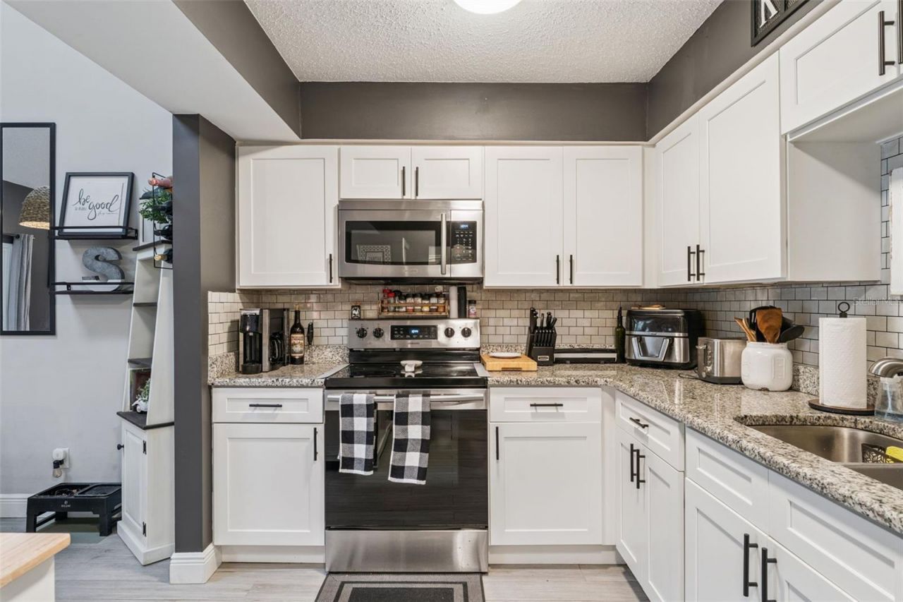 9341 Comeau Street, Gotha, FL 34734 Photo